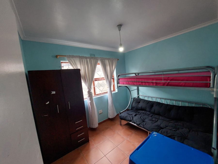 3 Bedroom Property for Sale in Grassy Park Western Cape